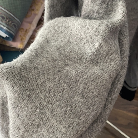 Max Studio Black and Grey Knit Waterfall Cardigan - Picture 9 of 14